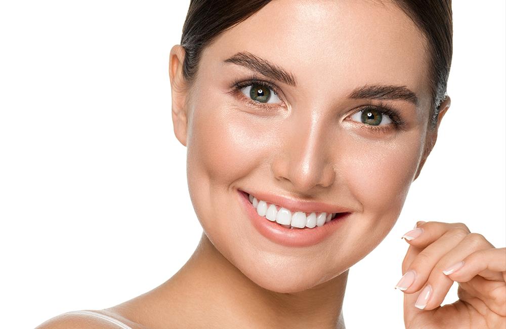 smiling lady smiling lady